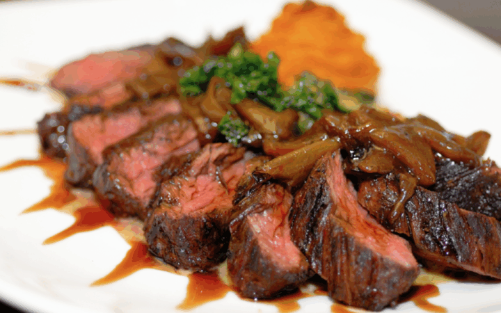Rib Eye with Chanterelles_1200x750