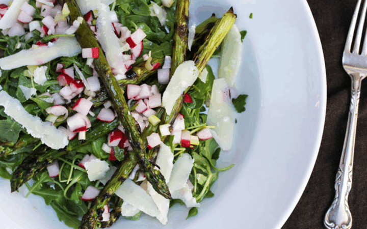 arugula-salad-with-grilled-asparagus 1200×750