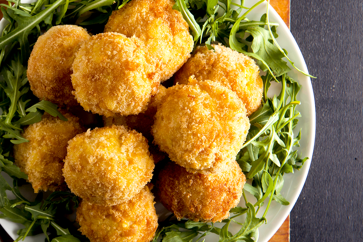 Fried Stuffed Green Olives Round Pond Estate