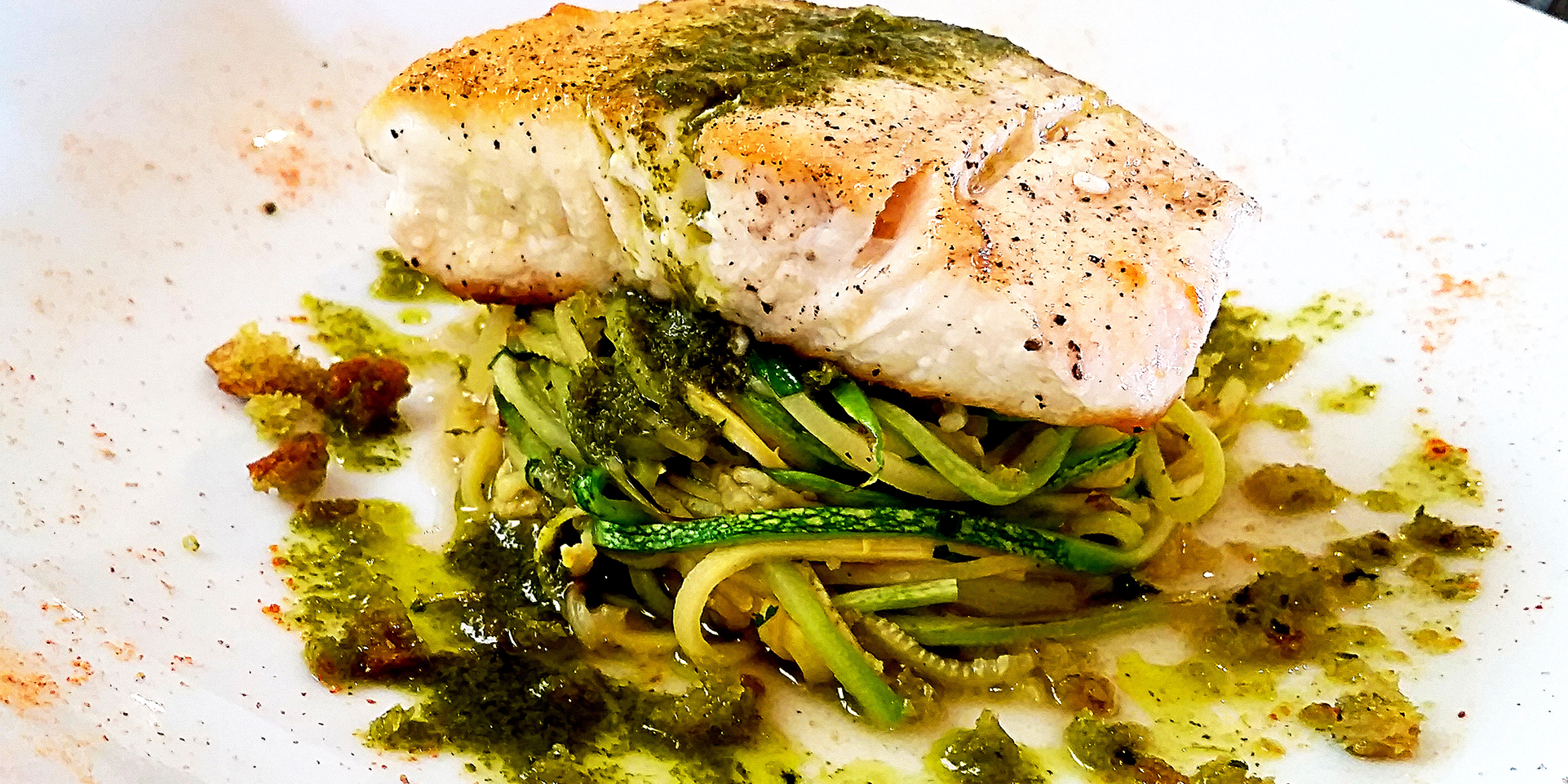 summer-squash-spaghetti-halibut_1200x750